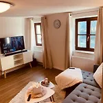 Apartment Felix Living 2, Zentrale 2-personen Nahe Altstadt, Parkplatz & Oberhausblick *